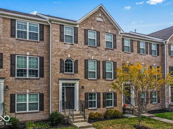 245 Coatsville Dr, Westfield, IN 46074