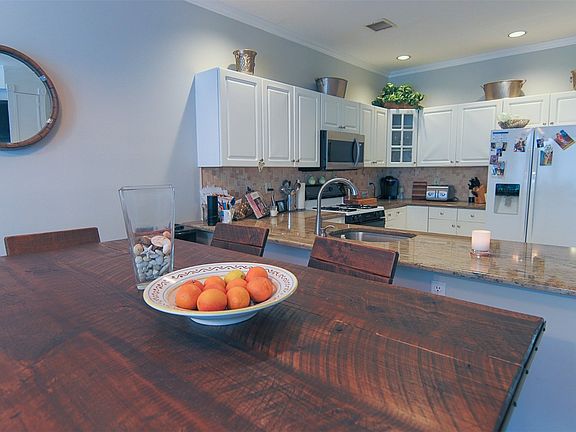 3rd image of 160 Windward Dr S #160