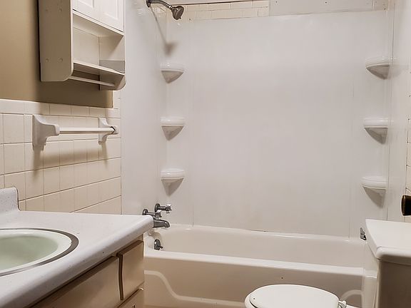 2nd image of 112 N 13th St