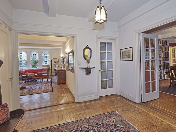 3rd image of 50 W 96th St APT 2A
