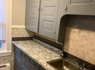 1102 Park Ave FLOOR 1, Woonsocket, RI 02895