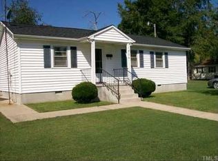 1304 Washington Ave, Siler City, NC 27344
