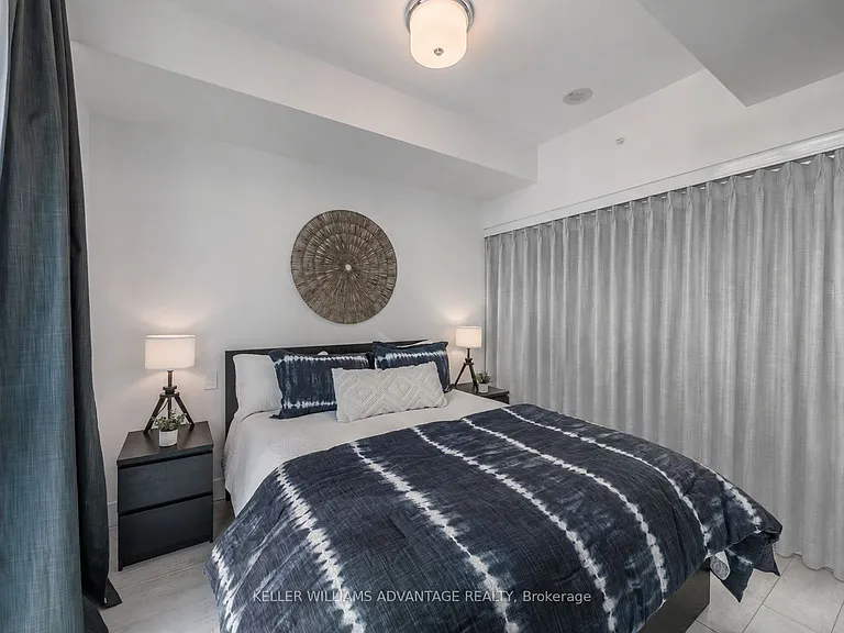 39 Sherbourne St #808 — Photo 15