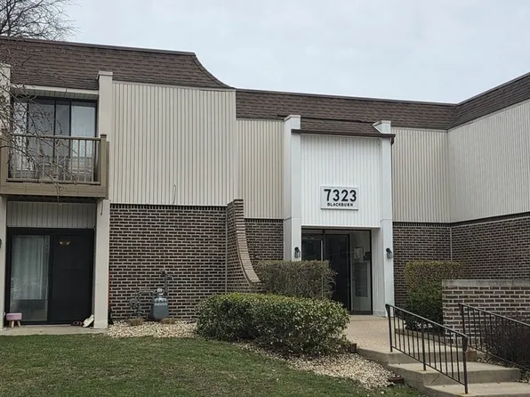 7323 Blackburn Ave APT 206, Downers Grove, IL 60516