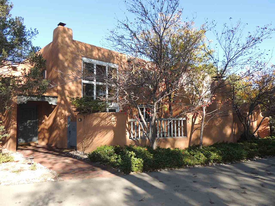 1st image of 624 E Alameda St Unit 6