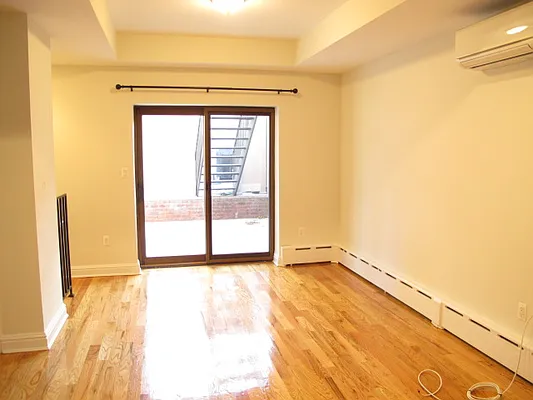 Rented by Residents Team | media 4