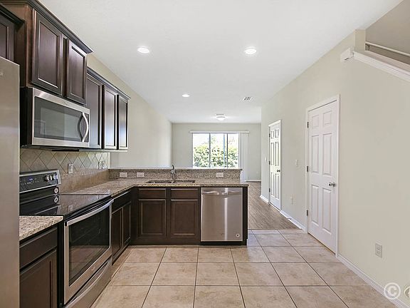 3rd image of 4812 White Sanderling Ct