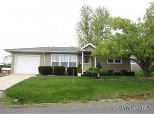 510 S Cypress St, Vandalia, IL 62471