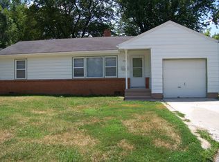 206 W Cherokee St, Springfield, MO 65807