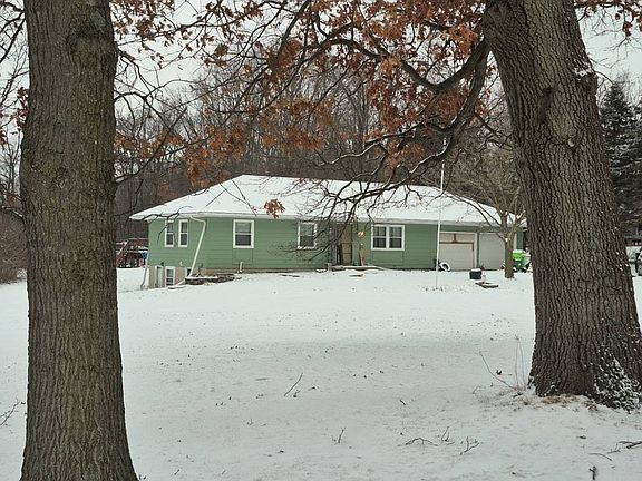 3rd image of 4168 Brown Rd