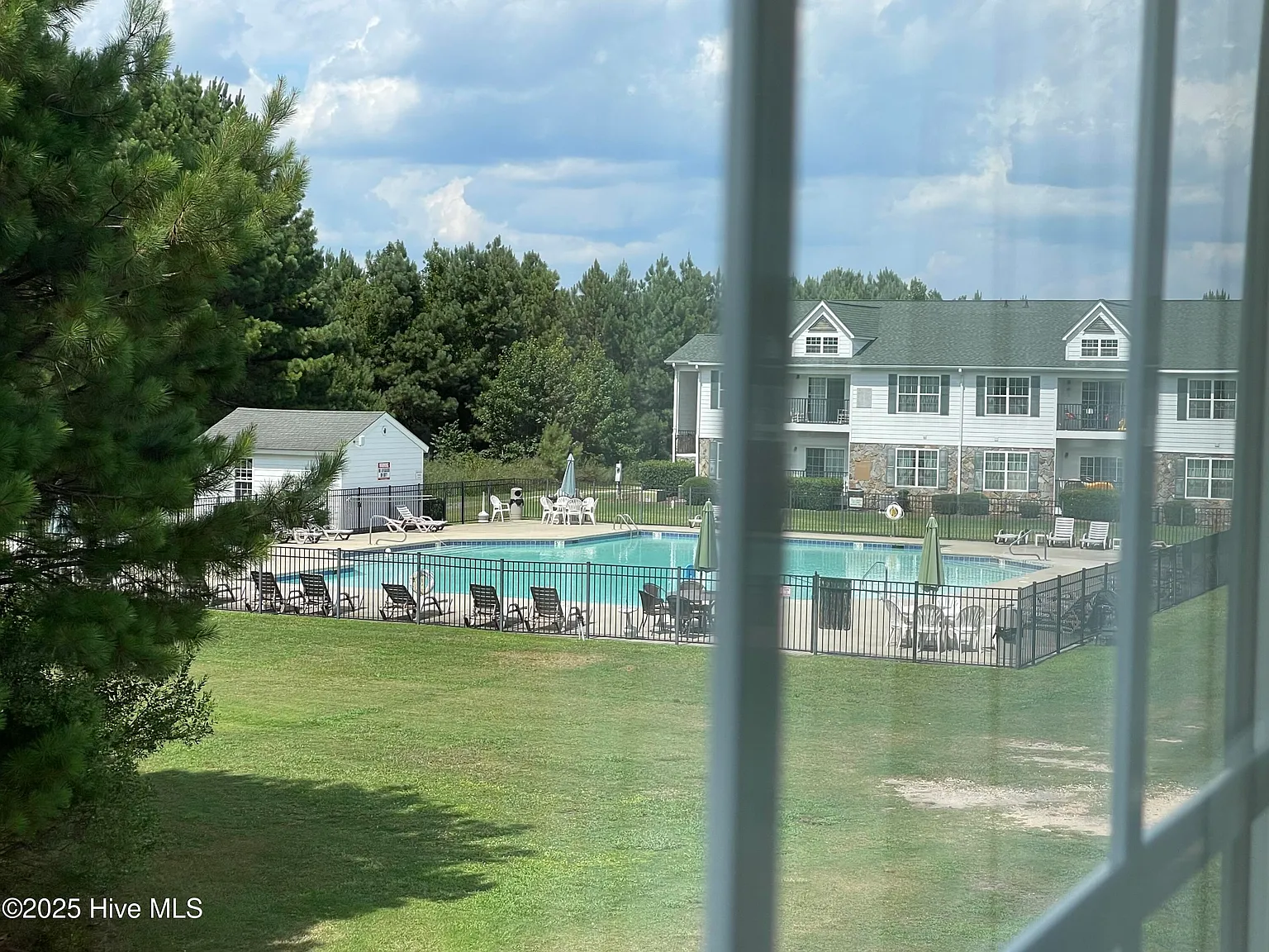 490 Little River Farm Blvd — Photo 3