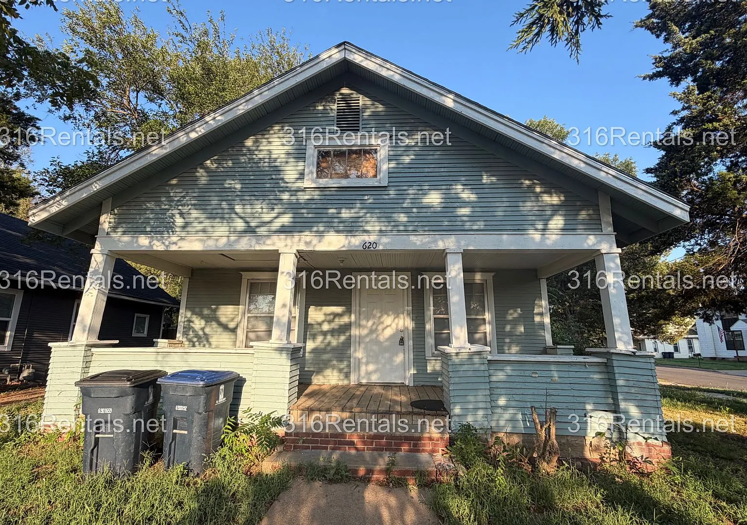 $775 - 620 S Washington 2 Bed / 1 Bath — Photo 1
