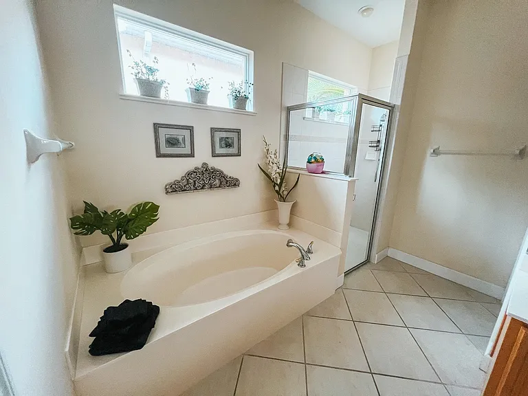 6243 Ashwood Ln — Photo 13