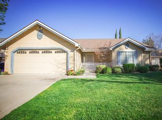 1894 E Fallbrook Ave, Fresno, CA 93720