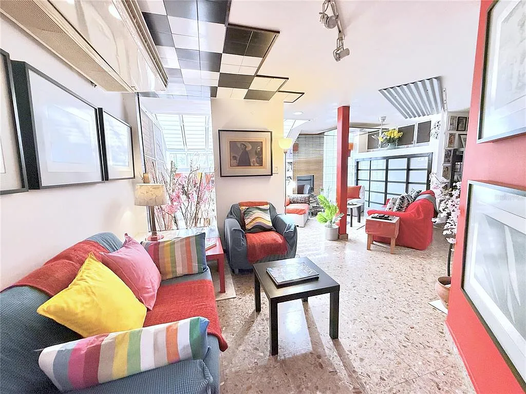 1 bed, 1.0 bath, 1109 sqft, $2,650 — Photo 3