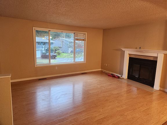 Upstairs living room