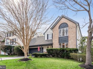 7502 Irene Ct, Springfield, VA 22153