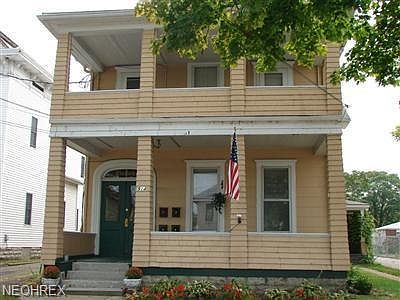 2nd image of 914 W Washington St