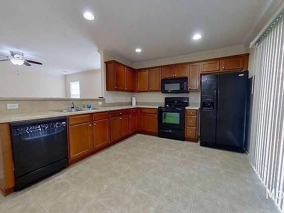 3rd image of 2039 Southern Pine Dr