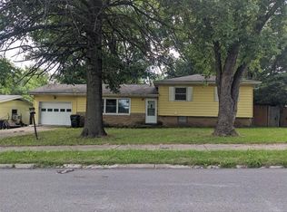 4013 Shrine Park Rd, Leavenworth, KS 66048