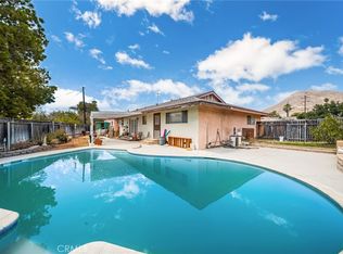 420 W Blaine St, Riverside, CA 92507