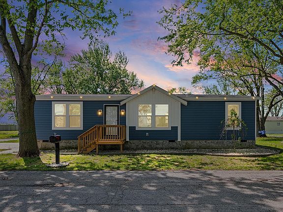2nd image of 2053 Blue Oak Dr