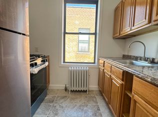 30-44 48th St #2, Astoria, NY 11103
