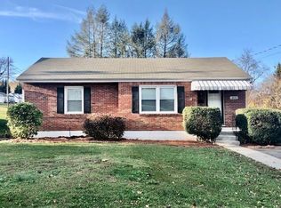 415 Hershberger Rd NW, Roanoke, VA 24012