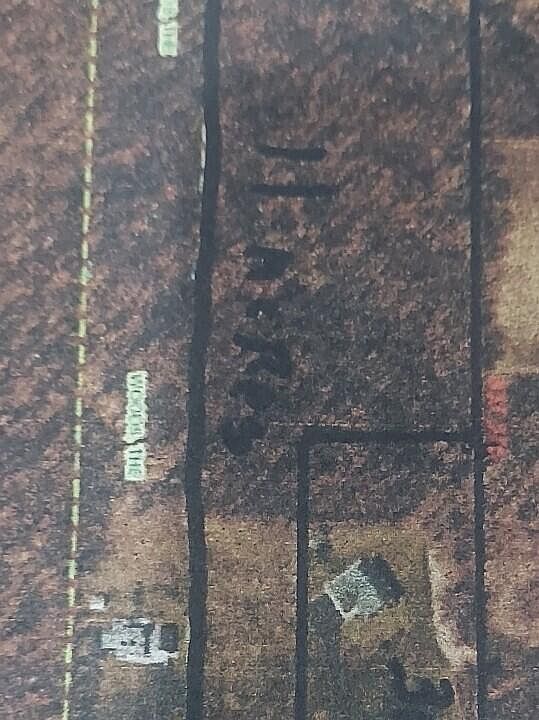 2nd image of 17022 Holtz Rd