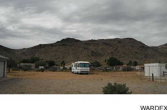 4th image of 4699 Steinke Dr