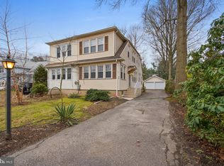 414 W 3rd St, Moorestown, NJ 08057