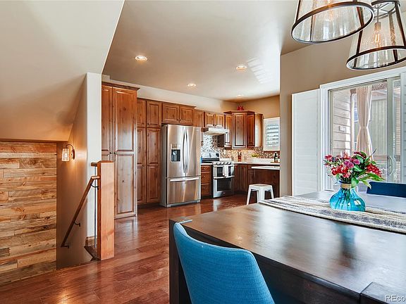2nd image of 448 Willett Heights Ct