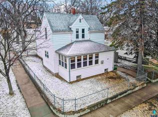 932 N Spring Ave, Sioux Falls, SD 57104