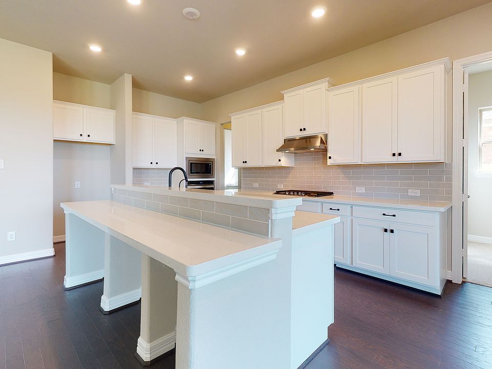 Firethorne - Wesley Interior Image 1