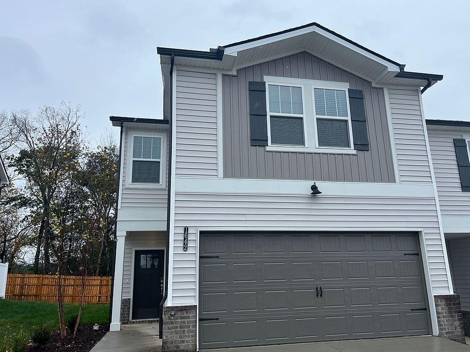 Welcome to 1642 Denali Drive! This townhouse measures 1,834 square feet and includes 3 bedrooms and 2.5 bathrooms.