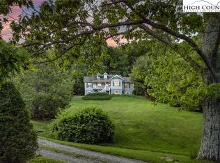 8326 Nc Highway 194, Banner Elk, NC 28604