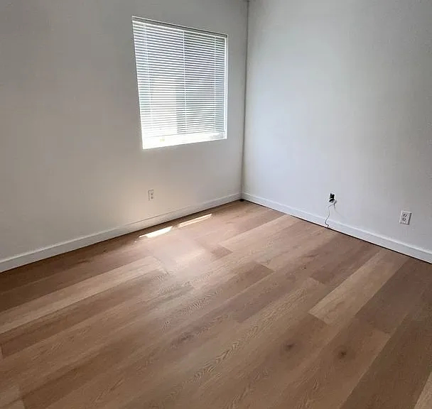209 E. Grace St — Photo 16