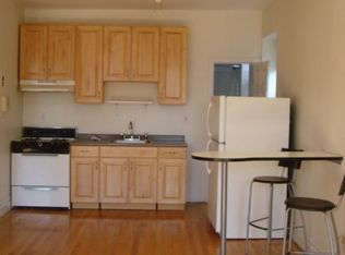 164 E 8th St APT 3, Brooklyn, NY 11218