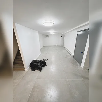 Rented by E Realty International Corp | media 19