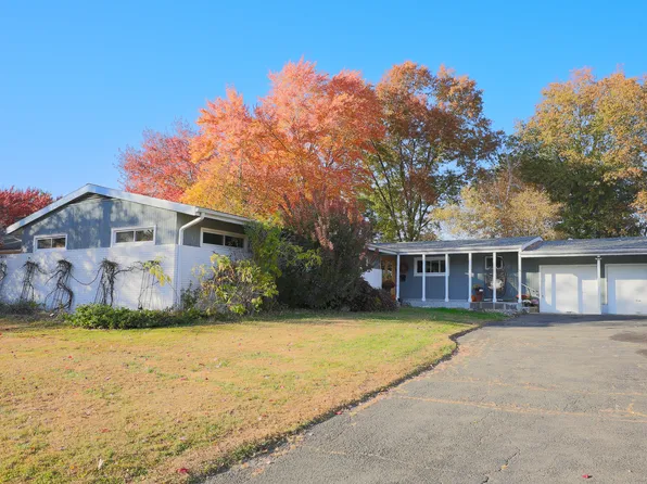 66 West Ridge Drive, West Hartford, CT 06117