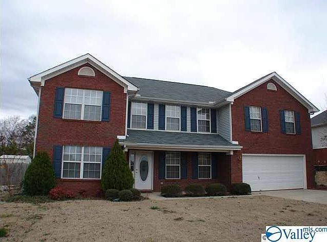 1st image of 303 Holly Springs Dr