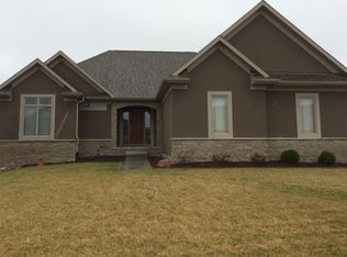 5631 S 93rd St, Lincoln, NE 68526