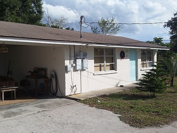 5th image of 55 W Fray St #1