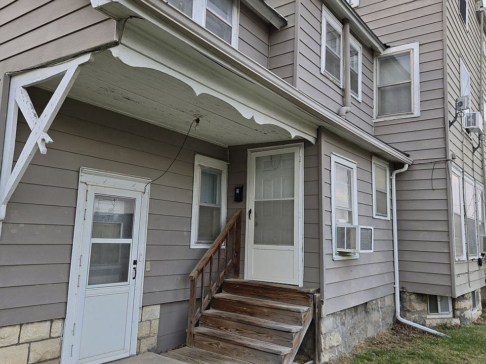 1st image of 1101 Merchant St APT 2