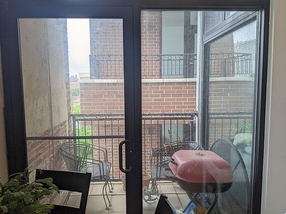 4th image of 1513 N Western Ave #306A