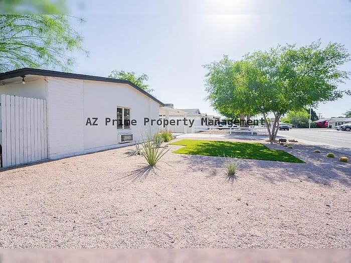 8139 E Osborn Rd — Photo 4