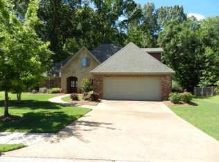 136 Covey Run, Madison, MS 39110