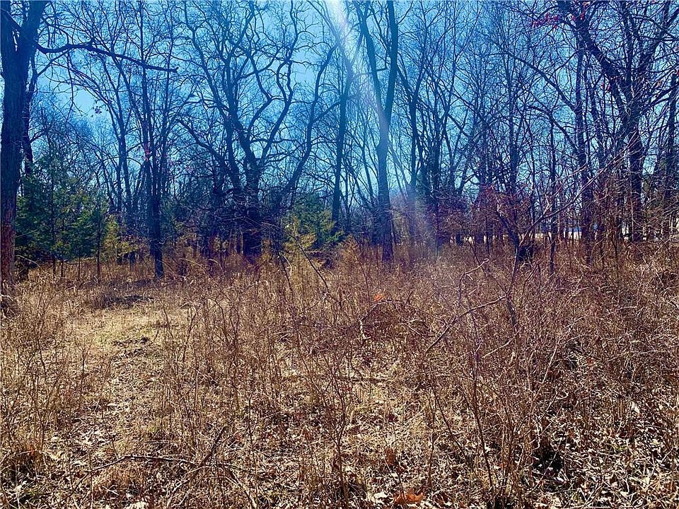1st image of 30 Beechwood Ln