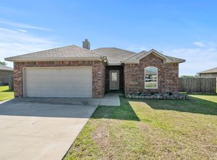 1008 Baker, Mabank, TX 75147