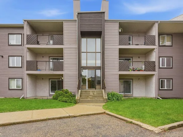 41 Akins Dr #204, Saint Albert, AB T8N 3M6